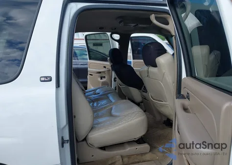 2004 GMC Yukon Xl 1500 Slt from USA, damaged, VIN 3GKFK16Z34G165174